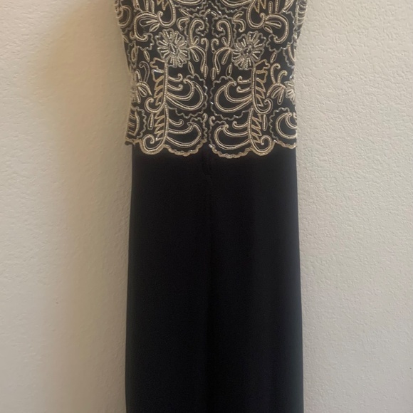 JKARA Sleeveless Long Dress Size 8 - Picture 5 of 9